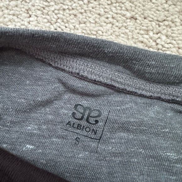 University of Utah Heather Gray Top - Picture 2 of 2